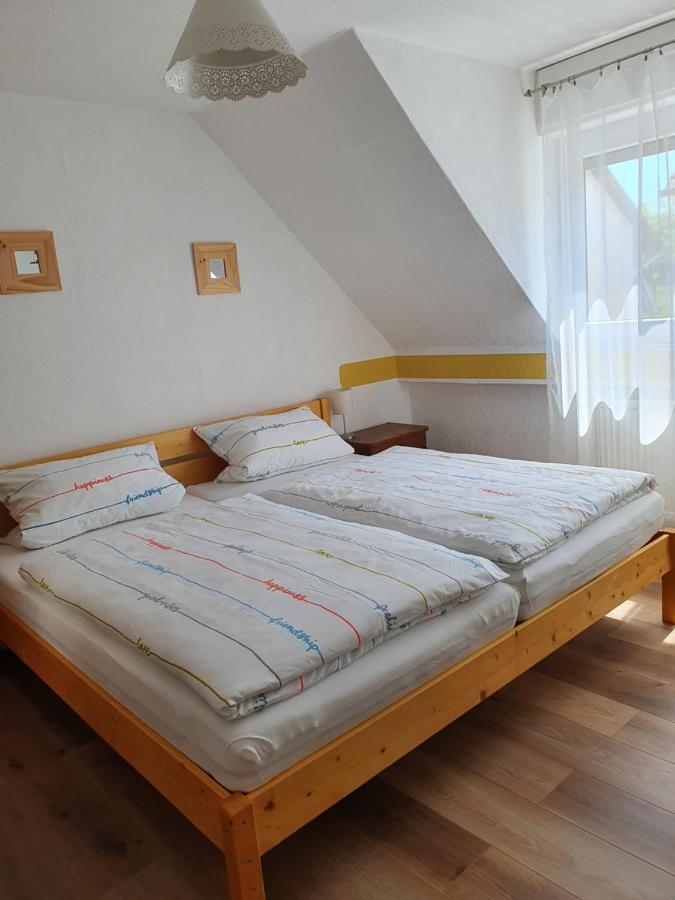 Vila Haus Zwanzig Weisel Exteriér fotografie